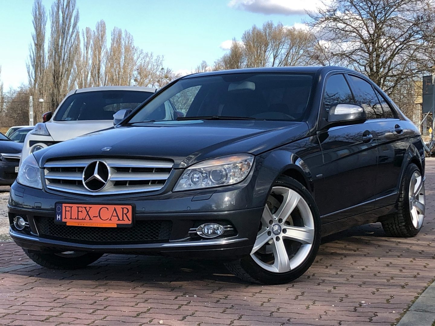 MERCEDES-BENZ C 220 CDI Avantgarde (Automata) NAGYON SZÉP-VEZETETT SZERVIZKÖNYV-XENON-189E KM!!