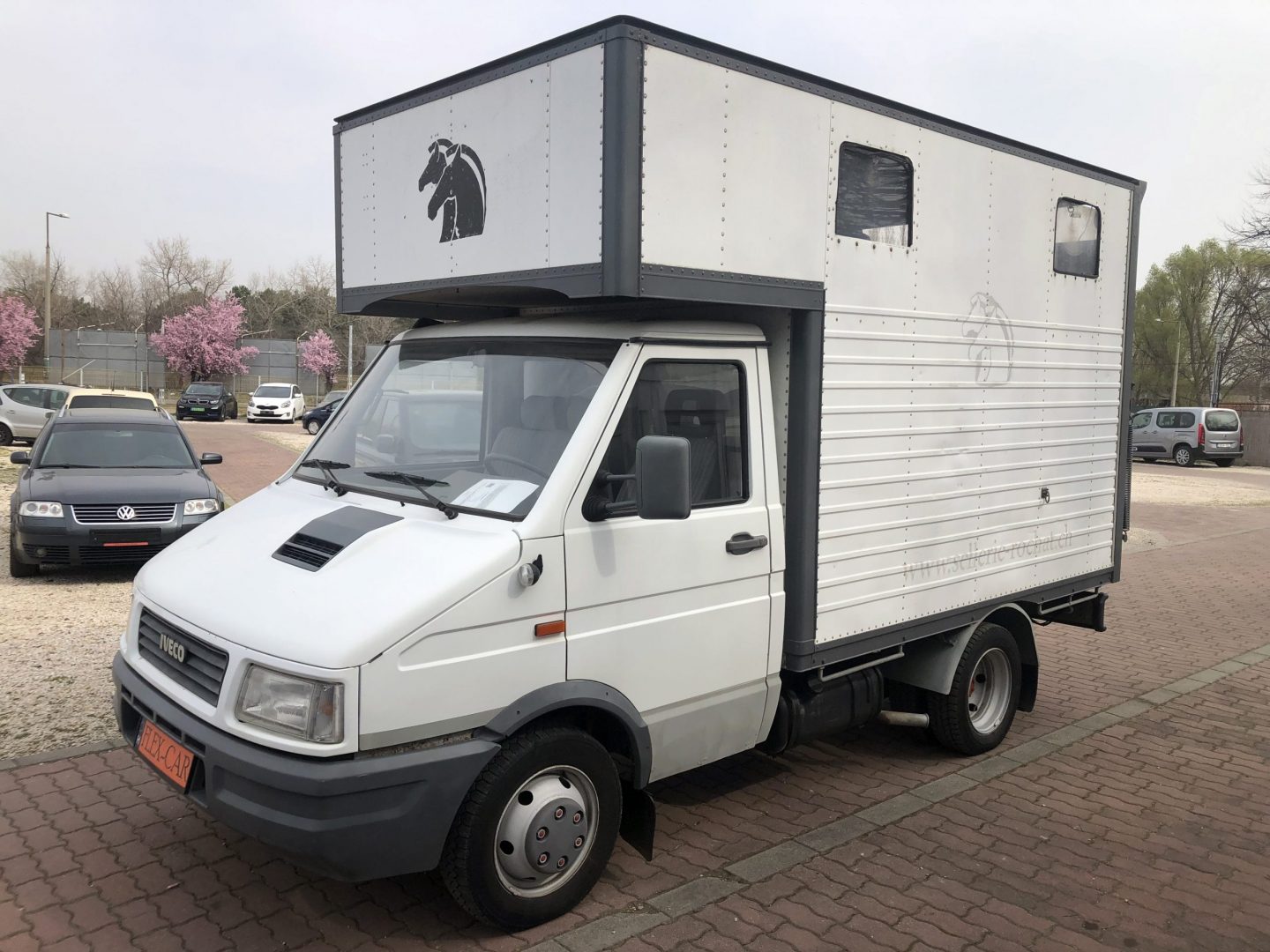 IVECO 35 Daily 35-10 V Classic M1 2 LOVAS-RUGÓS PLATÓ-VONÓHOROG-B KAT.-3.5T!