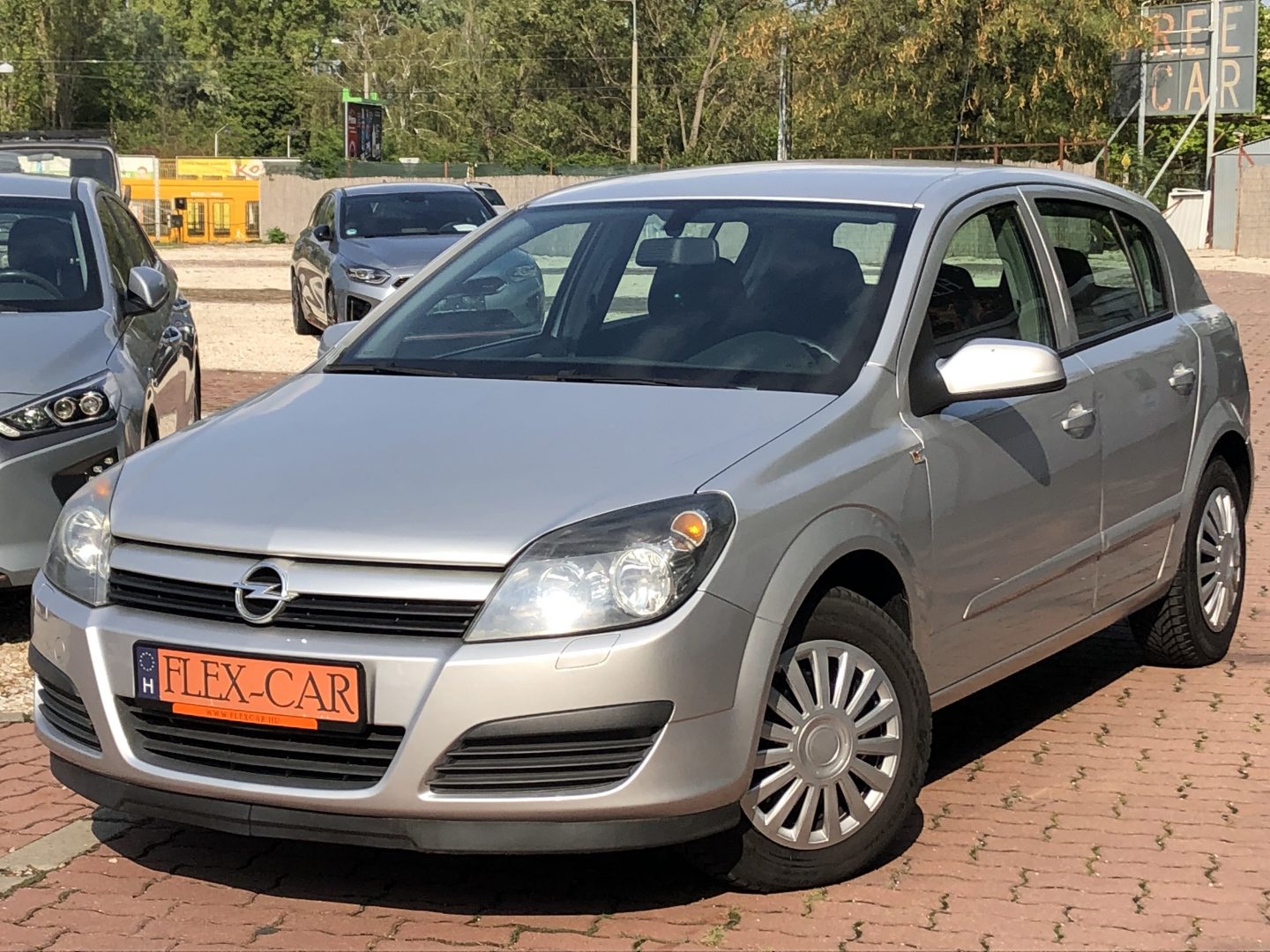 OPEL ASTRA 1.6 Enjoy TEMPOMAT-SZERVIZKÖNYV-KLÍMA!