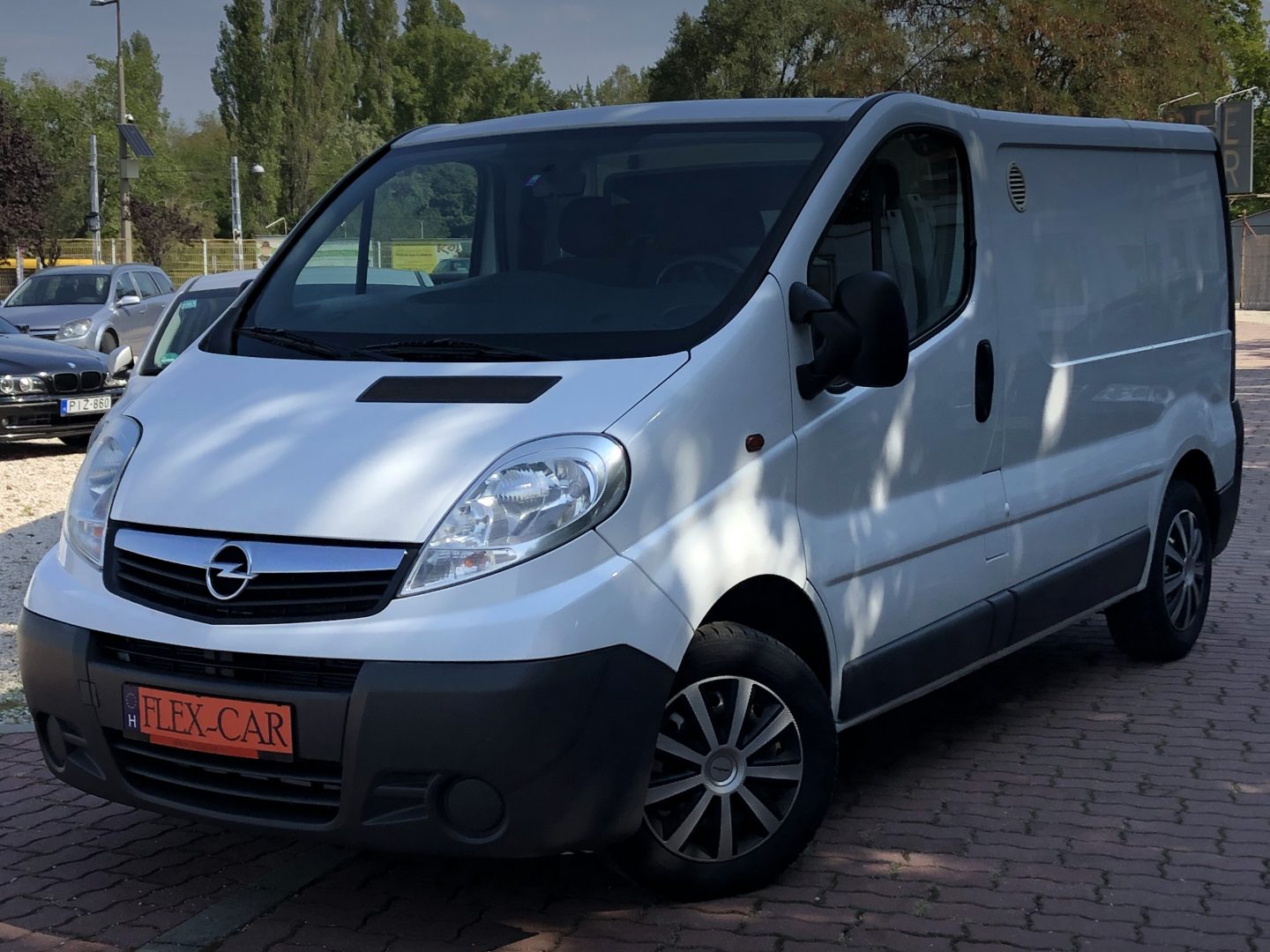 OPEL VIVARO 2.0 CDTI L1H1 2.7t Business EURO5 ÜLÉSFŰTÉS-VEZETETT SZERVIZKÖNYV-KLÍMA!!