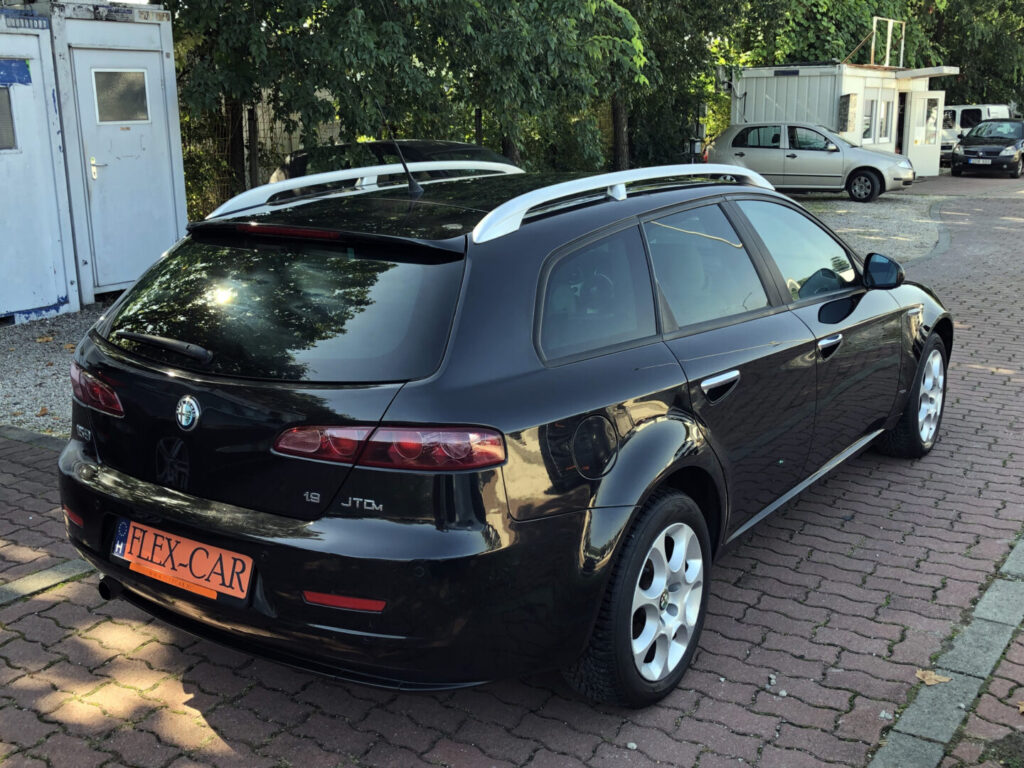 ALFA ROMEO 159 SW 1.9 JTD 16V Distinctive KIVÁLÓ ÁLLAPOT!!